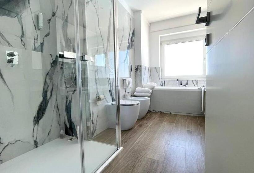 סוויטת דלוקס נוף לים, Rodi Resort