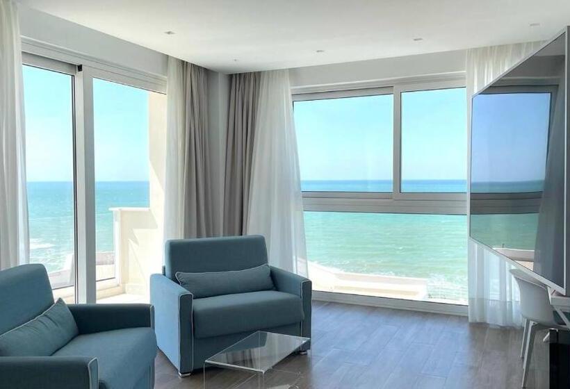 סוויטת דלוקס נוף לים, Rodi Resort