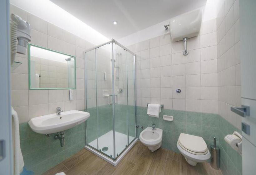 חדר סטנדרט לשלושה, Rodi Resort