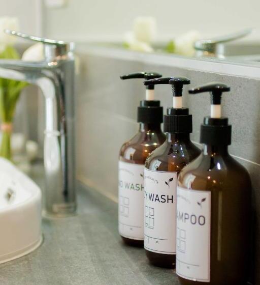 Huoneisto 1 Makuuhuone Parveke, Noon Village   Tower 2&3