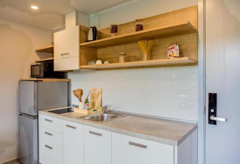 Huoneisto 1 Makuuhuone, Noon Village   Tower 2&3