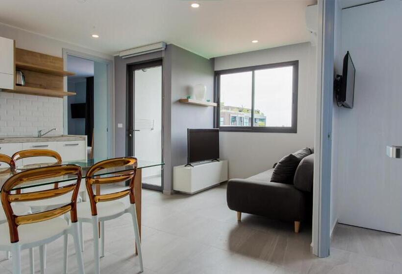 Huoneisto 2 Makuuhuonetta, Noon Village   Tower 2&3