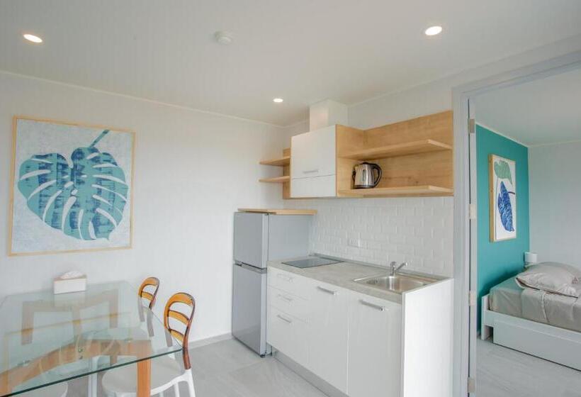 Huoneisto 2 Makuuhuonetta, Noon Village   Tower 2&3