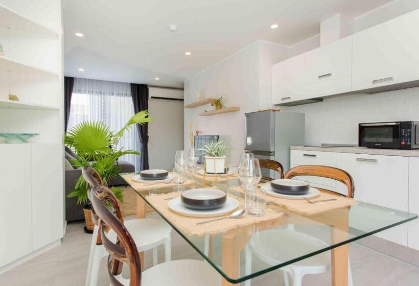 1 Bedroom Penthouse Apartment, Noon Village   Tower 2&3