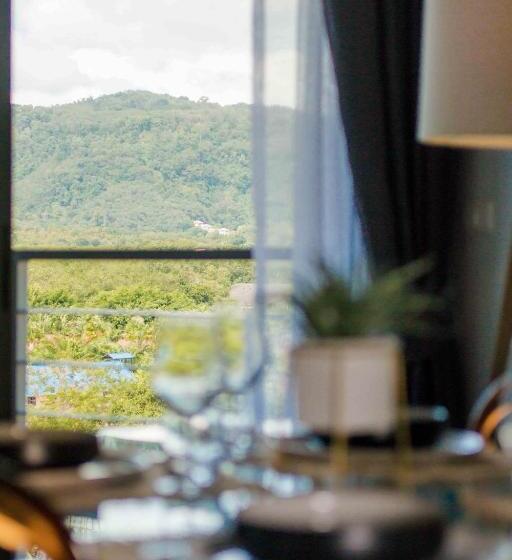 1 Bedroom Penthouse Apartment, Noon Village   Tower 2&3