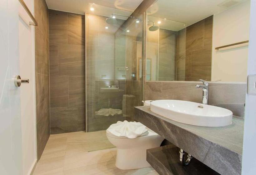 1 Bedroom Penthouse Apartment, Noon Village   Tower 2&3