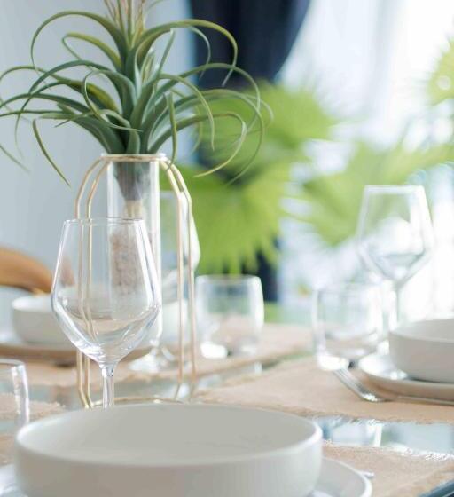 Huoneisto 1 Makuuhuone Merinäkymä, Noon Village   Tower 2&3