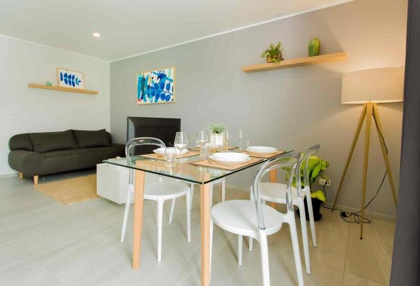 Huoneisto 1 Makuuhuone Terassi, Noon Village   Tower 2&3