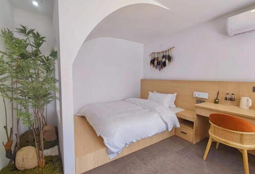 Номер Стандарт Вид на Озеро, Aishe Honeymoon Sea View Guesthouse