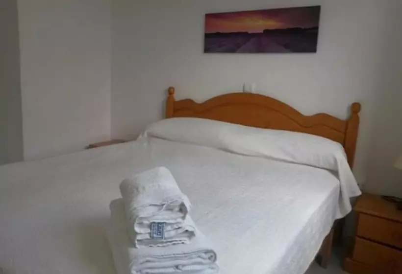 スタンダードスタジオ, Apartamentos Ses Anneres