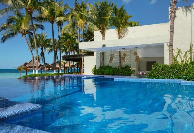Номер Клуб Вид на Море, Dreams Sands Cancun Resort & Spa