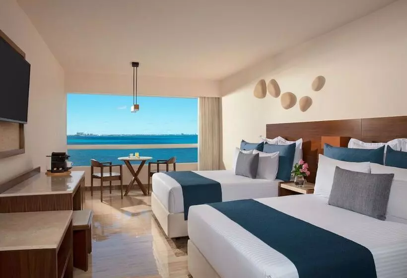 オーシャンビューのプレミアムルーム。, Dreams Sands Cancun Resort & Spa