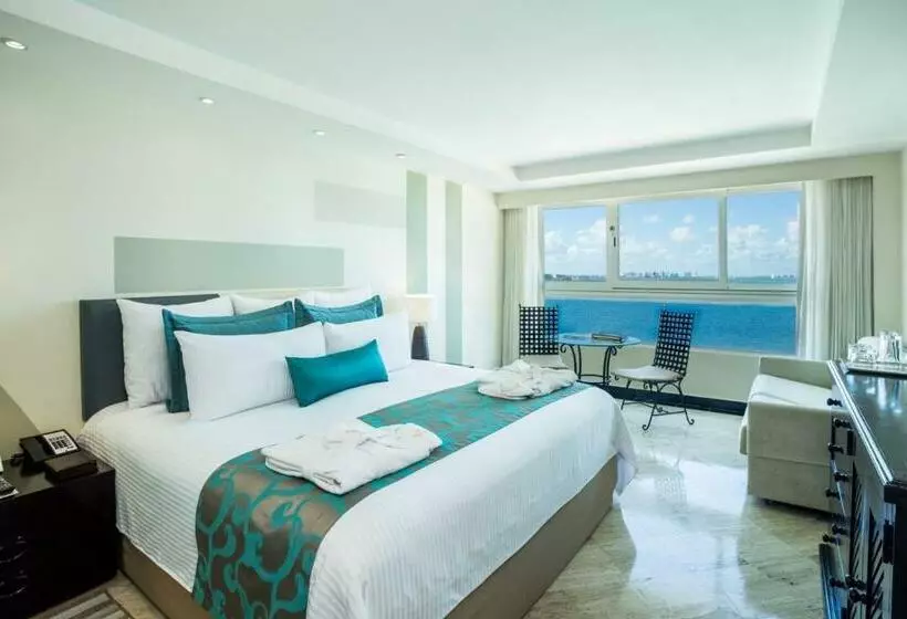 オーシャンビューデラックスルームバルコニー付き, Dreams Sands Cancun Resort & Spa