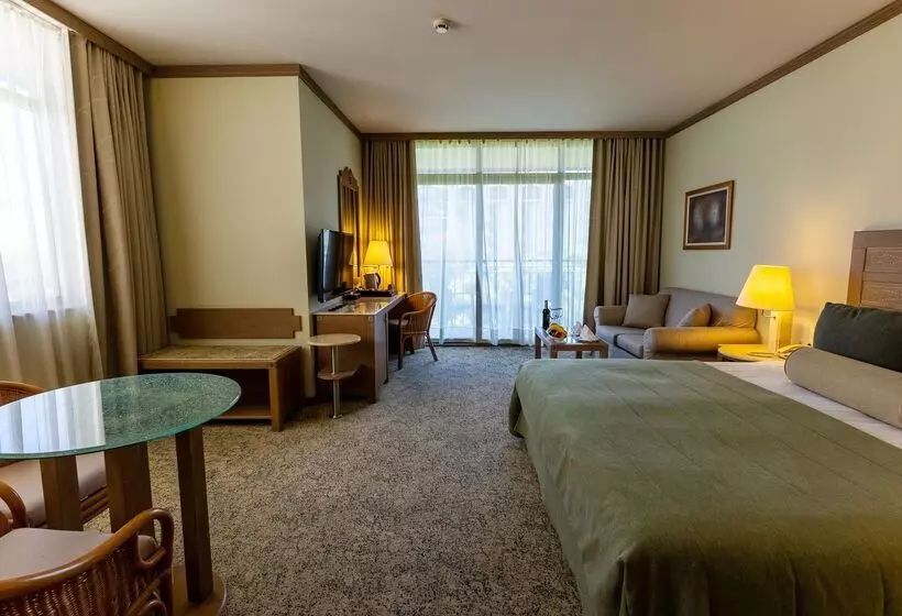 スイート, Gloria Verde Resort