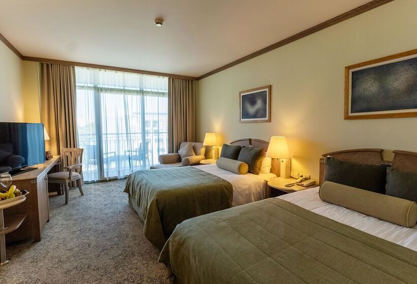 סוויטת ג'וניור, Gloria Verde Resort