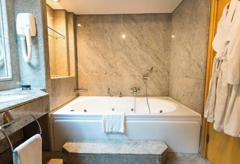 Deluxe Suite, Gloria Verde Resort