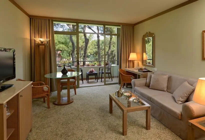 Suite, Gloria Verde Resort