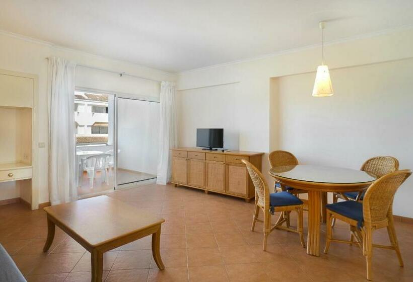 带1个卧室的高级公寓, Golden Club Cabanas