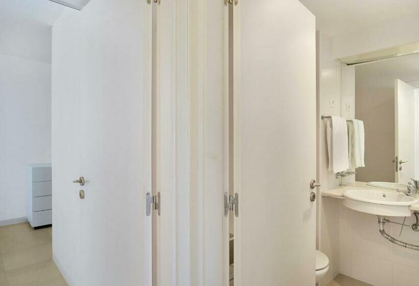 带2个卧室的高级公寓, Golden Club Cabanas