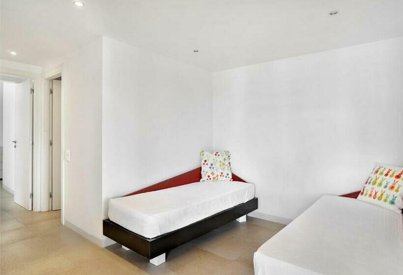 带2个卧室的高级公寓, Golden Club Cabanas