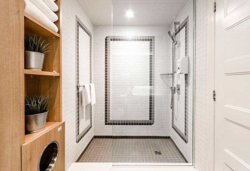 Номер Стандарт 2 Двуспальные Кровати, Auberge Du Lacal Eauclaire