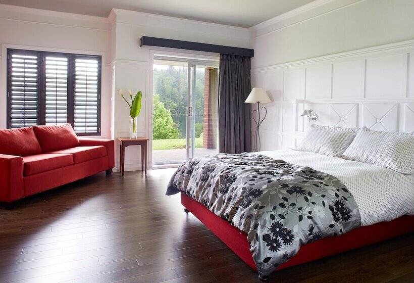 Номер Стандарт Вид на Озеро, Auberge Du Lacal Eauclaire