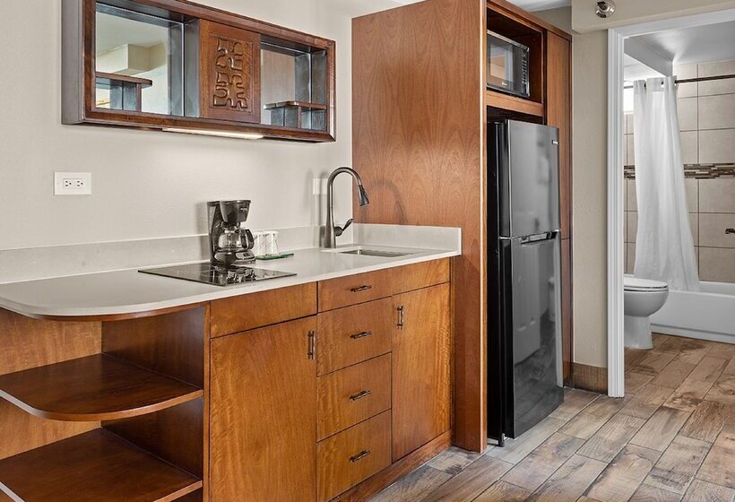 带城市景观的套间, Castle Bamboo Waikīkī