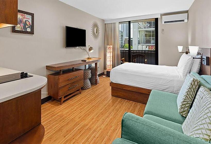 标准工作室, Castle Bamboo Waikīkī