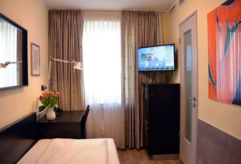 اتاق استاندارد یک نفره, Belle Blue Zentrum