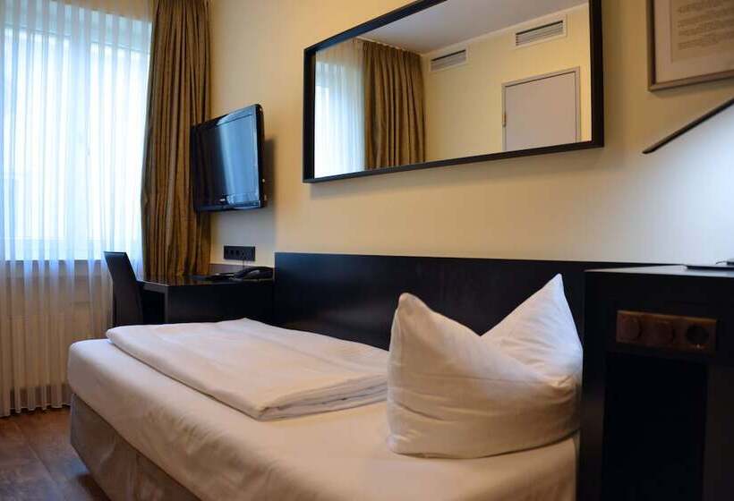 اتاق استاندارد یک نفره, Belle Blue Zentrum