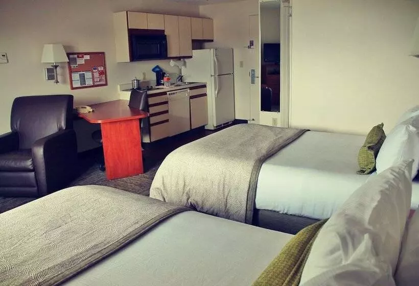 استودیوی استاندارد, Candlewood Suites Syracuse Airport, An Ihg