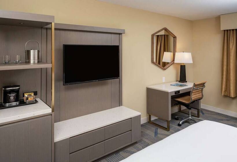 غرفة قياسية سرير كينج لذوى الإحتياجات الخاصة, Doubletree By Hilton Hotel St. Augustine Historic District