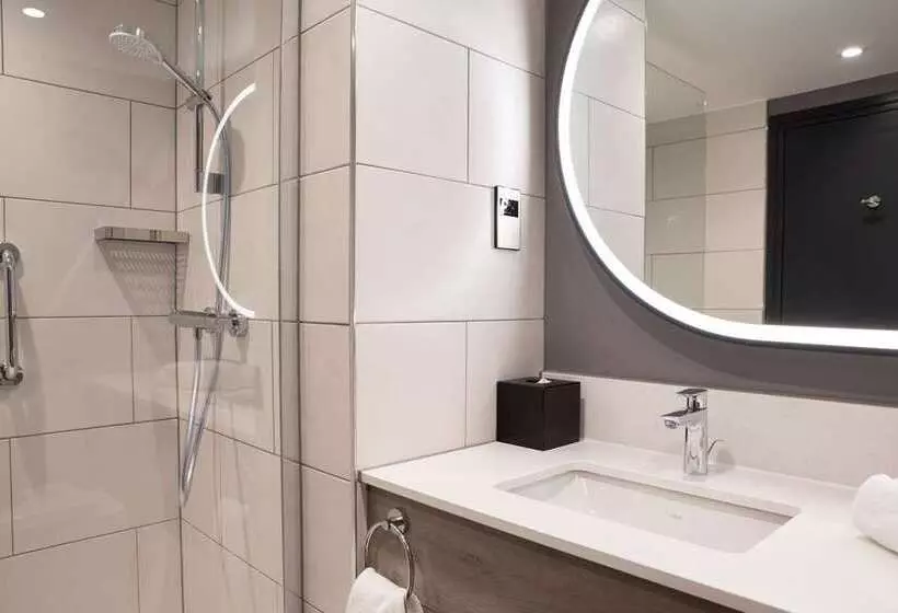 スタンダードルーム, Hilton Nottingham