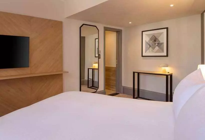デラックスルーム, Hilton Nottingham