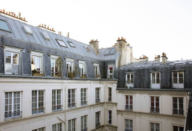 חדר קלאסי, L’antoine