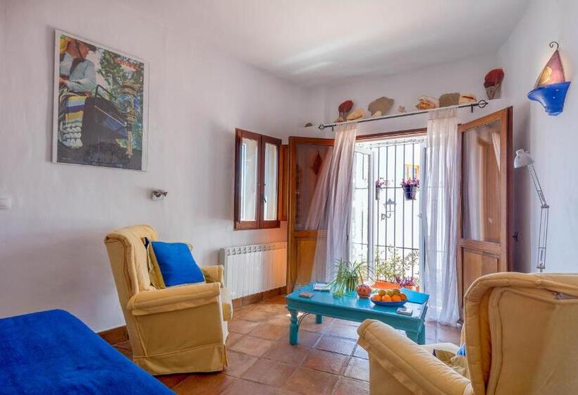 חדר סטנדרט מותאם לאדם עם מוגבלויות, Los Castanos