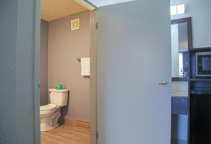 장애인을 위한 킹사이즈 침대 스탠다드 룸, My Homes Macon North I 75