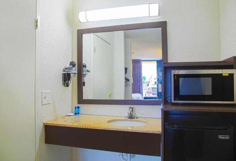 장애인을 위한 킹사이즈 침대 스탠다드 룸, My Homes Macon North I 75