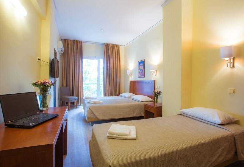 Номер Стандарт Трехместный, Marina