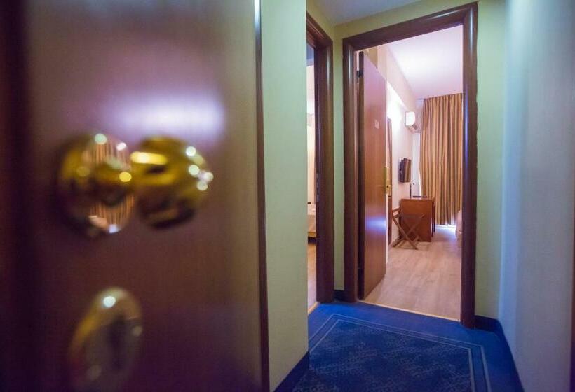 Апартаменты с 1 спальней, смежные, Marina