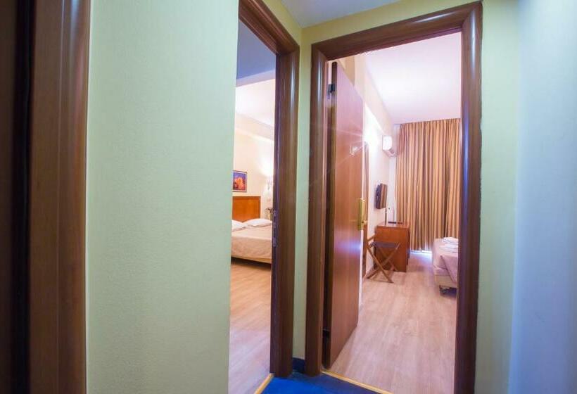 Апартаменты с 1 спальней, смежные, Marina