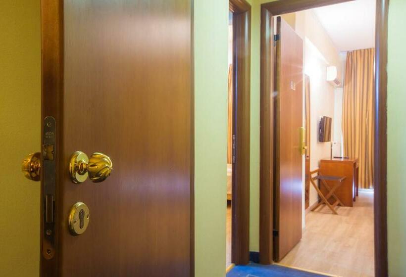 Апартаменты с 1 спальней, смежные, Marina