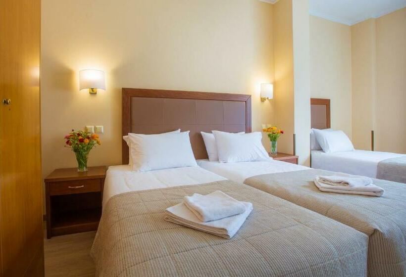 Трехместный Номер Superior, Marina