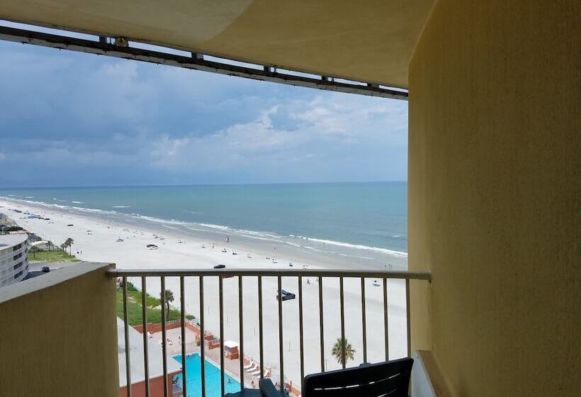 غرفه قياسيه سريرين مزدوجين, Renaissance Daytona Beach Oceanfront