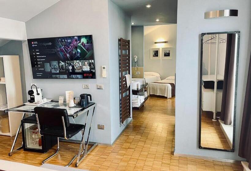 سوئیت با وان آب گرم, Orcagna