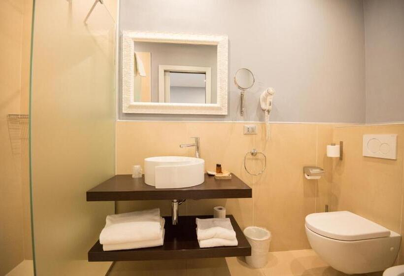 اتاق راحتی یک تخته, Orcagna