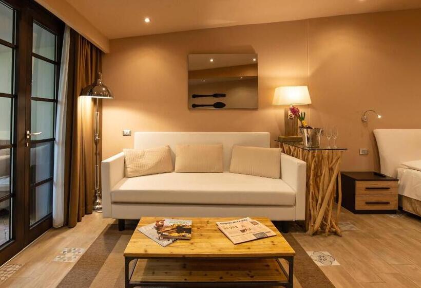 آپارتمان لوکس 1 خوابه, Orcagna