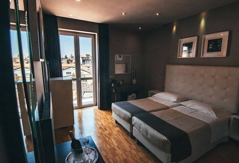 اتاق استاندارد, Orcagna