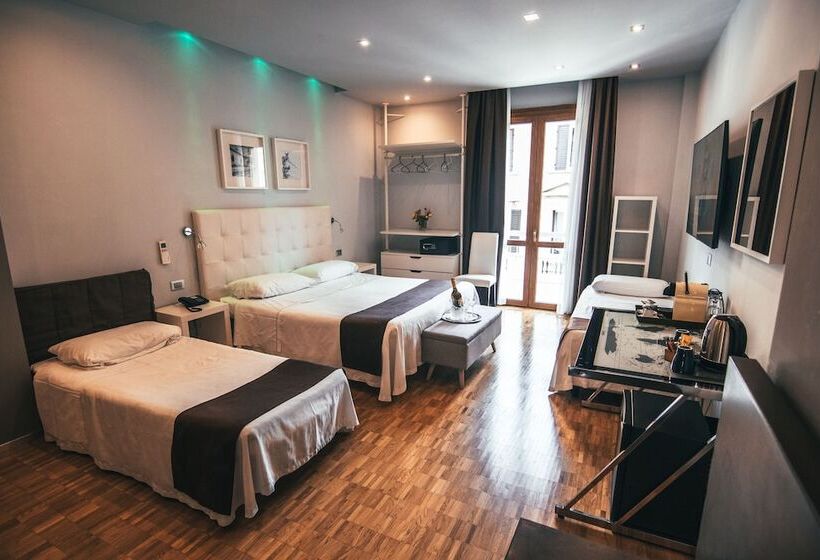 اتاق استاندارد سه نفره, Orcagna