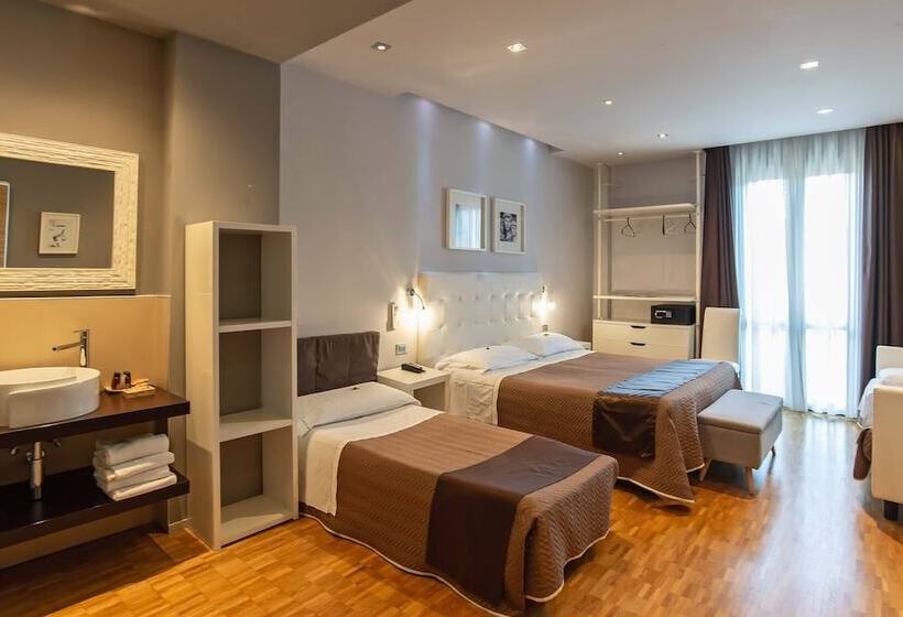 اتاق استاندارد سه نفره, Orcagna